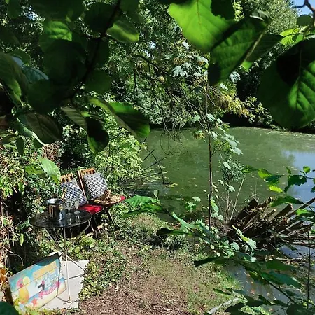 Fleuve Avec Parking-barbecue Apartment *
