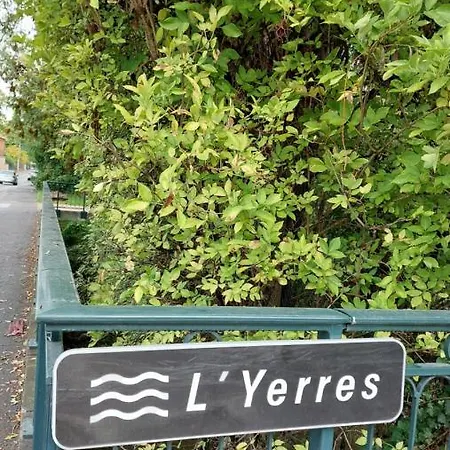 Fleuve Avec Parking-barbecue Apartment *
